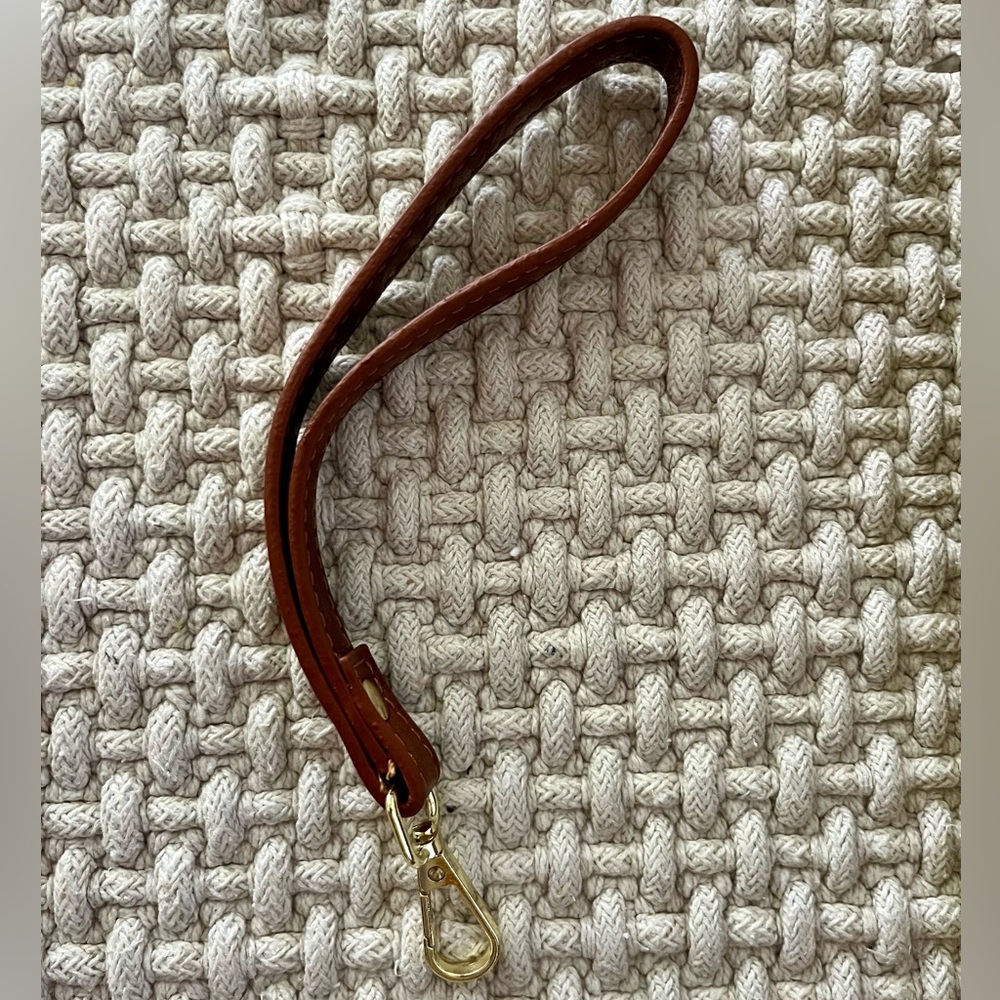 NWOT Brown Leather Wristlet & Bag Straps with Gold Hardware - Picture 5 of 10